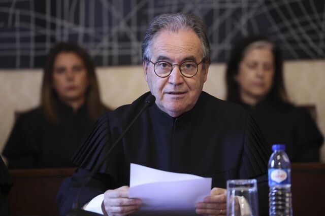 Presidente do Constitucional renunciou ao mandato