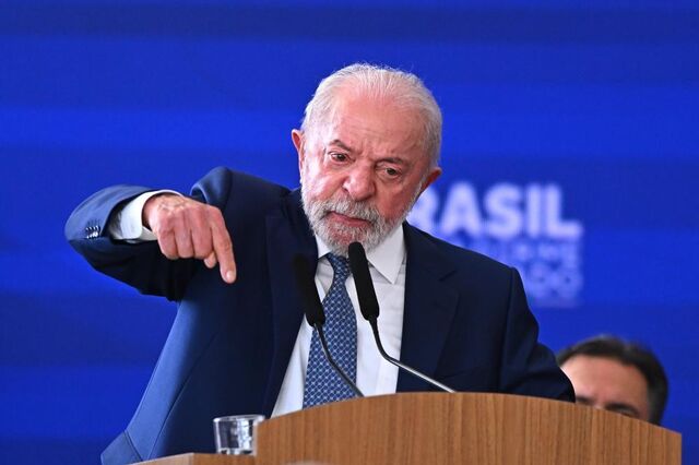 Lula critica tarifas de 25% impostas pelos EUA e avisa que Brasil irá procurar novos mercados