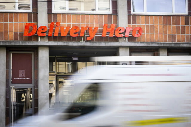 Uber não desiste e quer aumentar oferta pela Delivery Hero. Dona da Glovo dispara 12% em bolsa