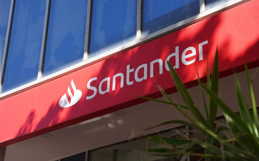 Os lucros do Santander cresceram mais de 60% no arranque do ano