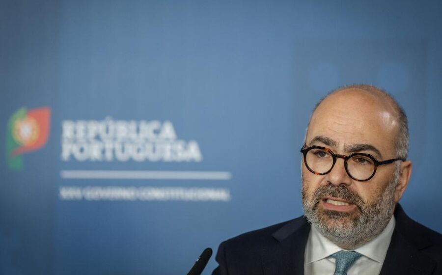 Miguel Pinto Luz, ministro das Infraestruturas e Habitação