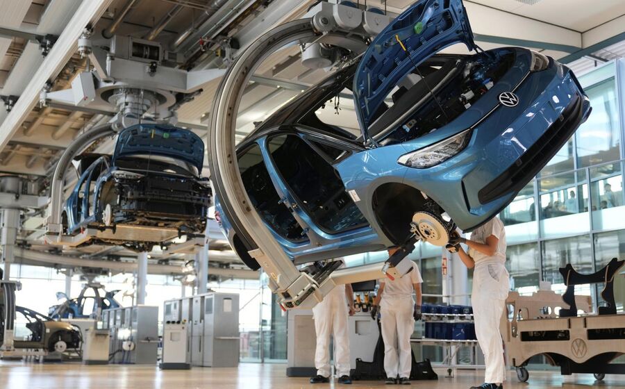 Setor automóvel alemão teme perda de 125.000 postos de trabalho até 2035