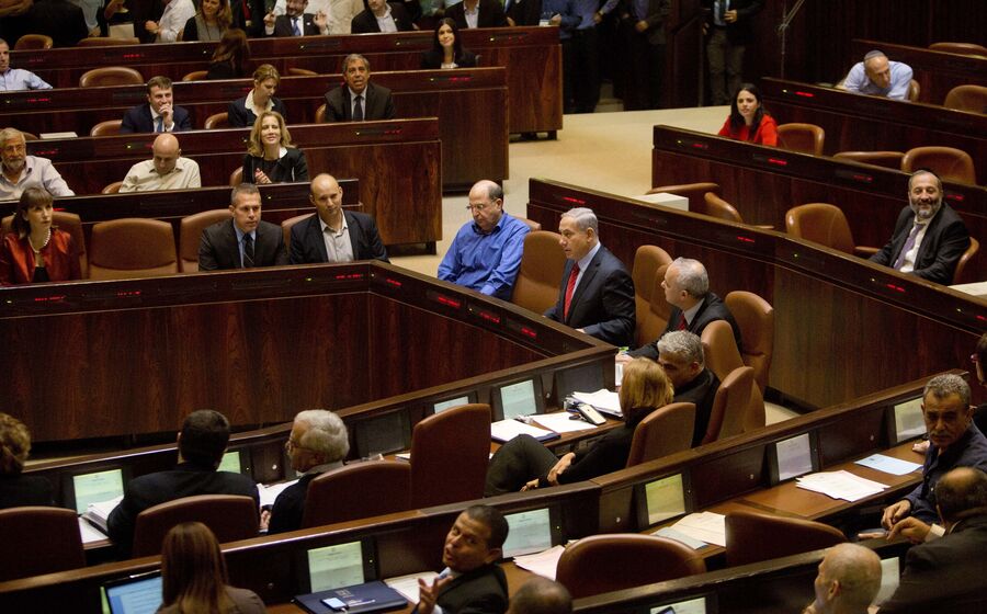 Parlamento israelita vota lei sobre pena de morte para palestinianos que matem israelitas