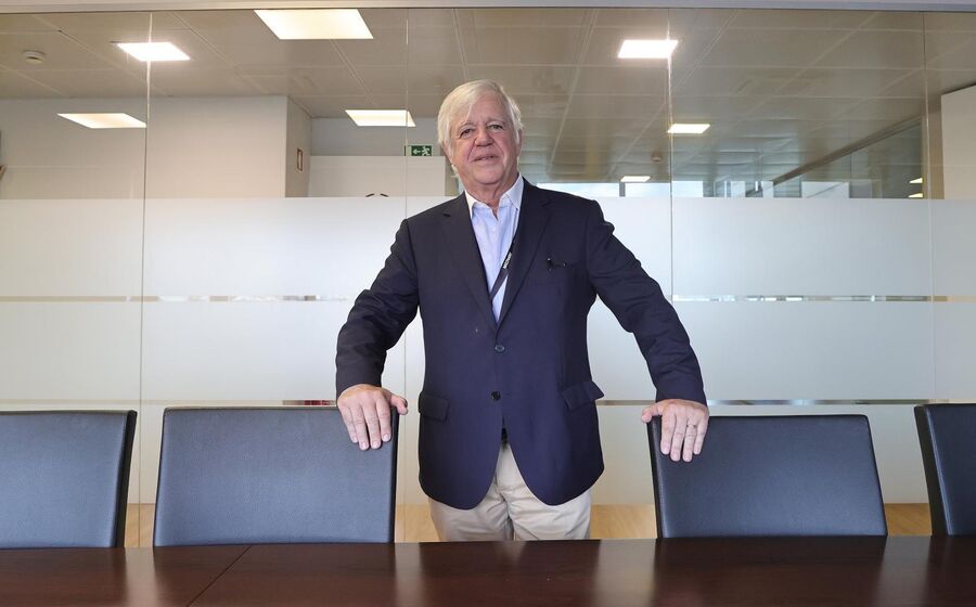 Presidente da Medway, Carlos Vasconcelos