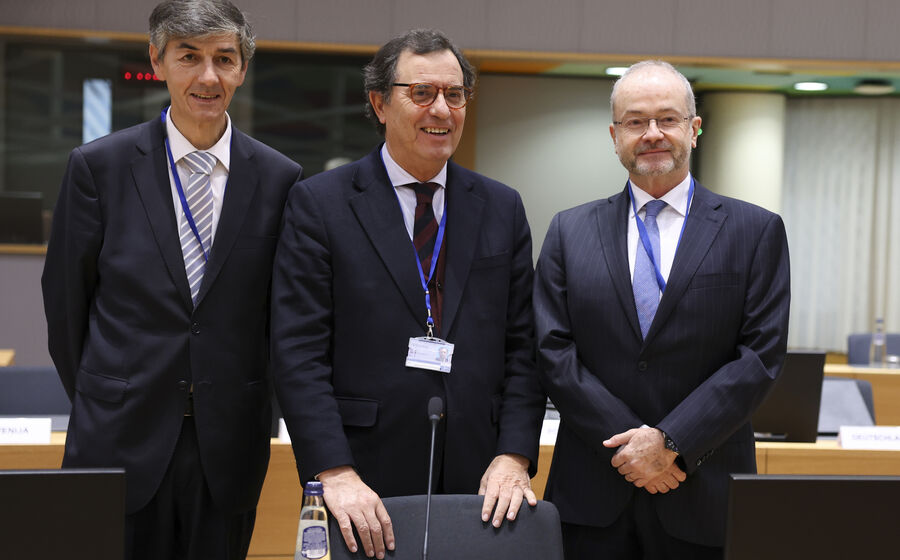 Portugal é um dos signatários da carta que apela a um reforço das verbas para a Coesão e PAC.