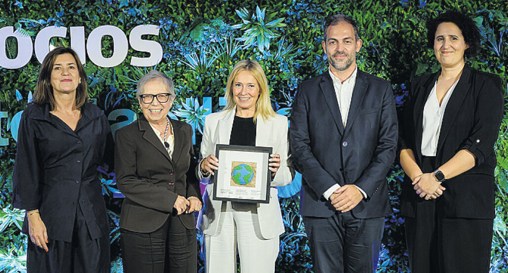 Entrega do Prémio Nacional de Sustentabilidade, com avaliação baseada no standard IRIS+