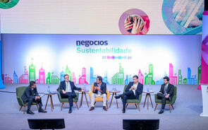 Debate sobre negócios e sustentabilidade em Portugal até 2030