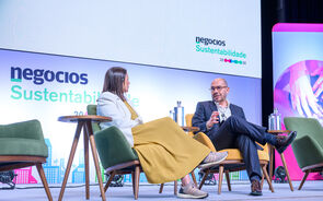Debate sobre negócios e sustentabilidade após a tempestade Kristin