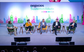 Debate sobre negócios e sustentabilidade aborda crise habitacional em Portugal