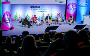 Oradores debatem negócios e sustentabilidade em evento