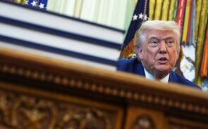 Trump diz estar a 'meio das negociações finais' com o Irão