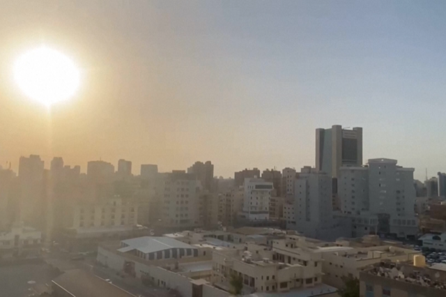 Sirenes ecoam na Cidade do Kuwait após ataque dos EUA a instalações militares iranianas