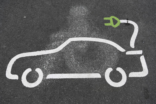 Vendas de elétricos batem recorde e prometem ainda acelerar mais