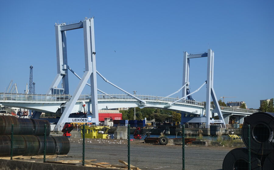 Ponte móvel de Leixões