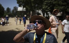 Temperaturas vão superar os 40 graus em várias regiões do país