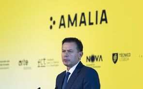 O primeiro-ministro Luís Montenegro na apresentação do projeto de IA 'Amália' em julho de 2026.