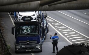Ação de fiscalização no primeiro dia das novas regras na VCI