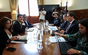 Eurico Brilhante Dias liderou a delegação do PS na reunião com o ministro das Finanças.   
