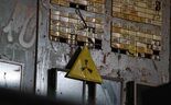 Símbolo de radioatividade num dos centros de controlo da central nuclear de Chernobyl