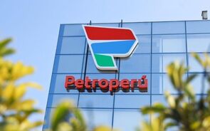 Peru recusa privatização total da petrolífera estatal.
