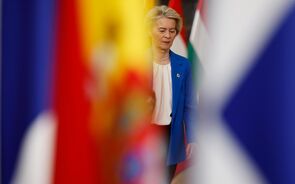  TCE avisa que peso crescente da dívida europeia vai colocar 'grande pressão' sobre os futuros orçamentos.