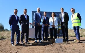 A Axioma Metering procedeu esta sexta-feira ao lançamento da primeira pedra da fábrica dem Paredes.