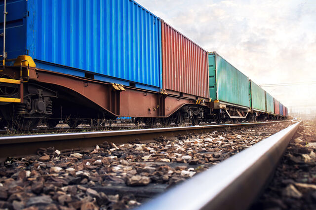 A ferrovia só será competitiva se a carga circular